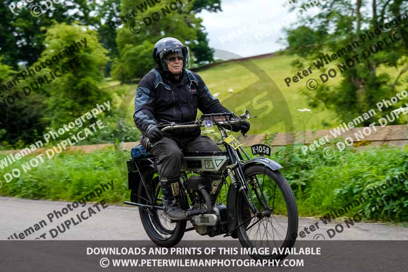 Vintage motorcycle club;eventdigitalimages;no limits trackdays;peter wileman photography;vintage motocycles;vmcc banbury run photographs